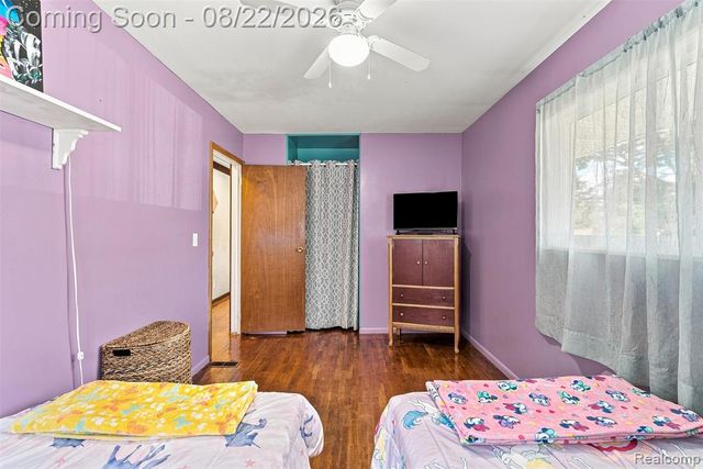 12606 Greenhill Drive, Grand Blanc, MI 48439