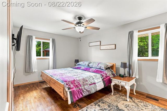 12606 Greenhill Drive, Grand Blanc, MI 48439