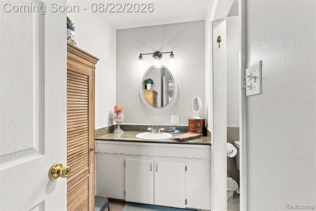 12606 Greenhill Drive, Grand Blanc, MI 48439