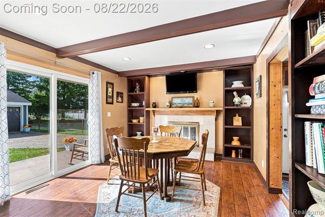 12606 Greenhill Drive, Grand Blanc, MI 48439