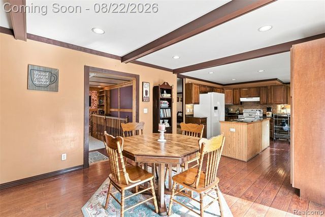 12606 Greenhill Drive, Grand Blanc, MI 48439