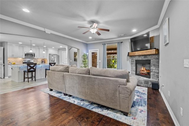 805 Sedgwick Drive, Prairie Grove, AR 72753