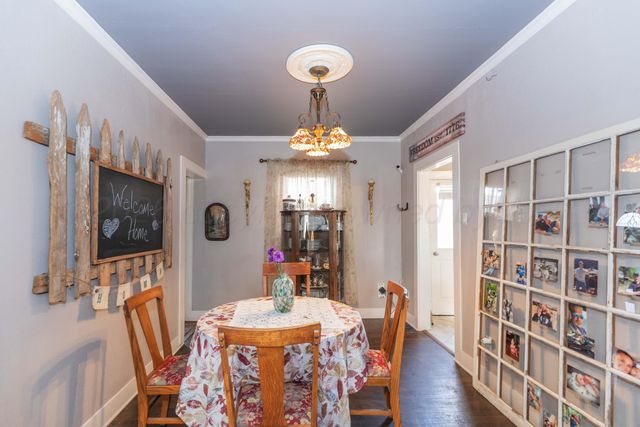 1301 N CHARLES Street, Pampa, TX 79065