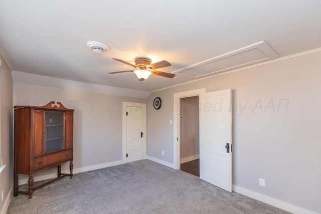 1301 N CHARLES Street, Pampa, TX 79065