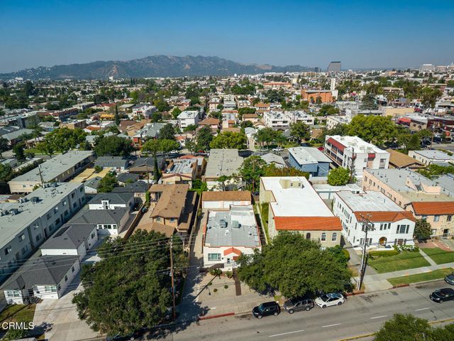 407 S Verdugo Road, Glendale, CA 91205