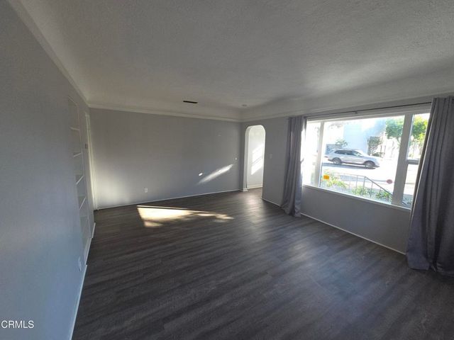 407 S Verdugo Road, Glendale, CA 91205