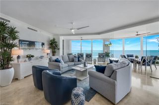 81 Seagate DR 803, Naples, FL 34103