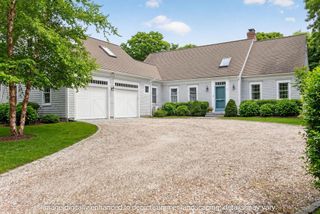 8 Captains Walk, Chatham, MA 02633