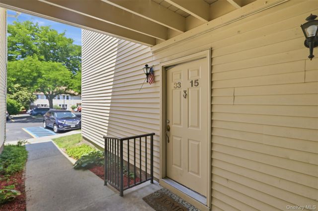 33 Moore Lane 15, Washingtonville, NY 10992