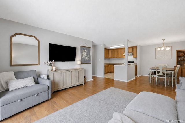 33 Moore Lane 15, Washingtonville, NY 10992