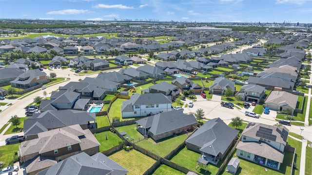 2004 Sadtler Ridge Circle, La Porte, TX 77571