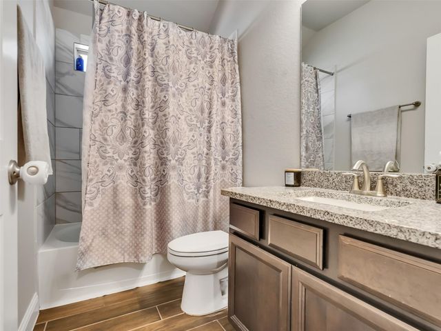 2004 Sadtler Ridge Circle, La Porte, TX 77571