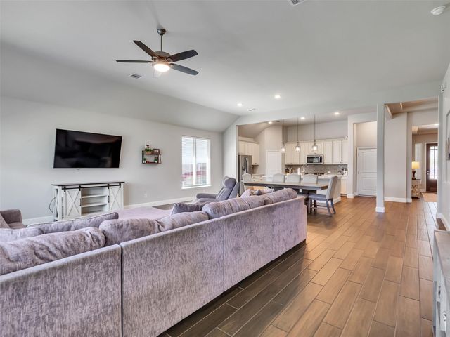 2004 Sadtler Ridge Circle, La Porte, TX 77571
