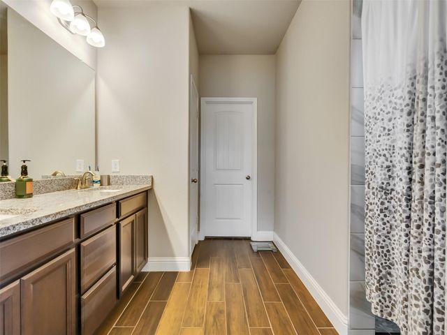 2004 Sadtler Ridge Circle, La Porte, TX 77571
