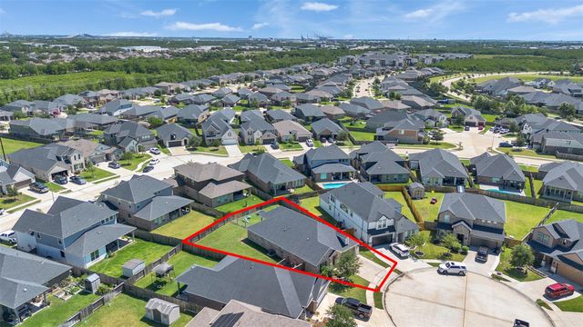 2004 Sadtler Ridge Circle, La Porte, TX 77571