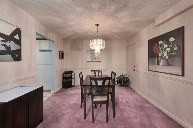 3 Birchwood Pt 202, Amesbury, MA 01913