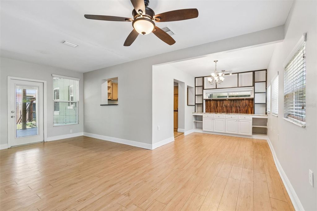 Image 14 of property listing at Address unavailable.