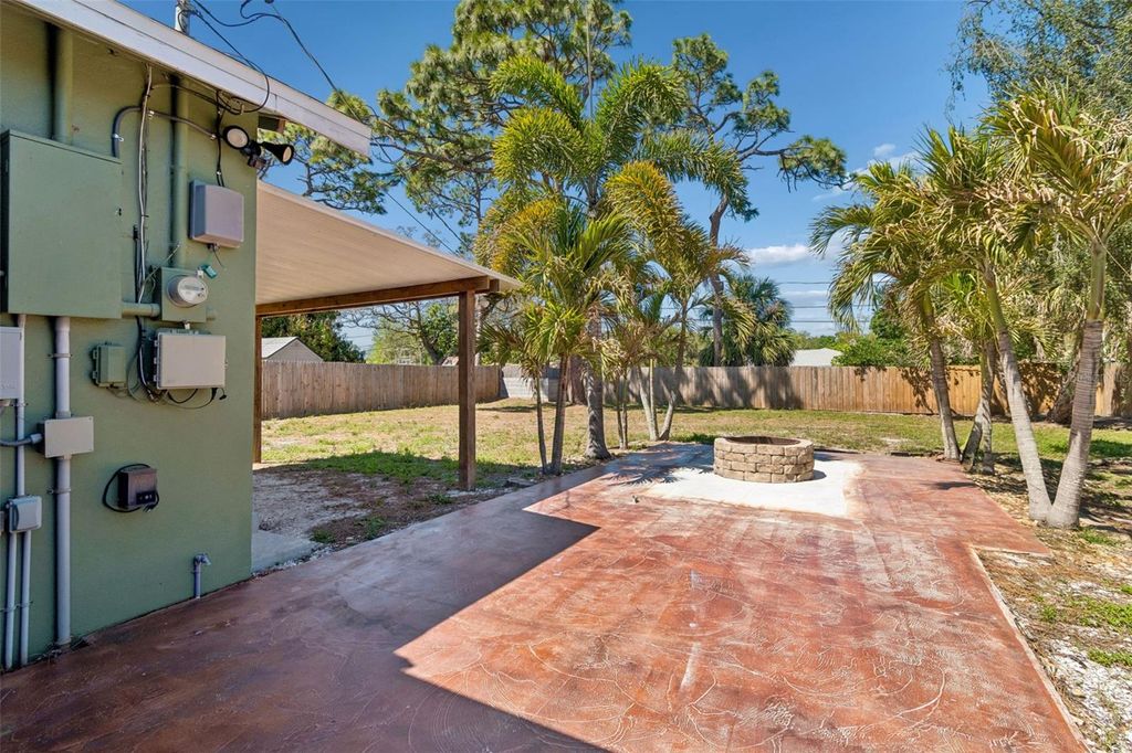 Image 30 of property listing at Address unavailable.