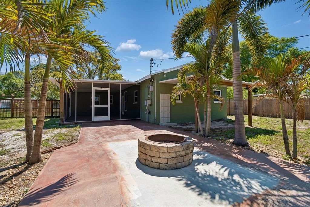 Image 31 of property listing at Address unavailable.