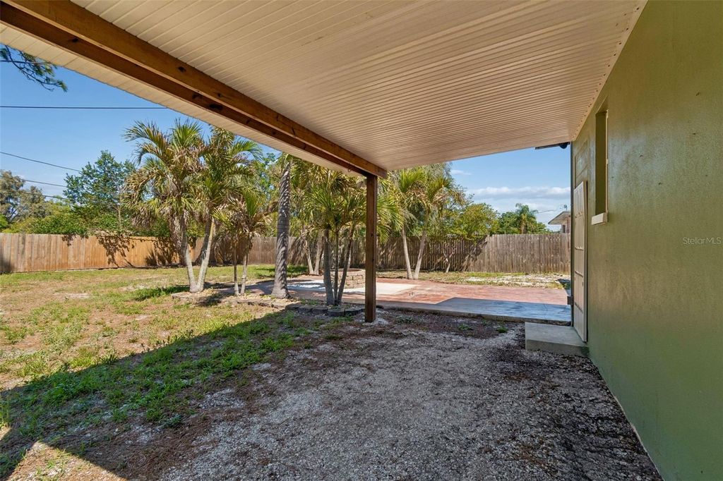 Image 32 of property listing at Address unavailable.