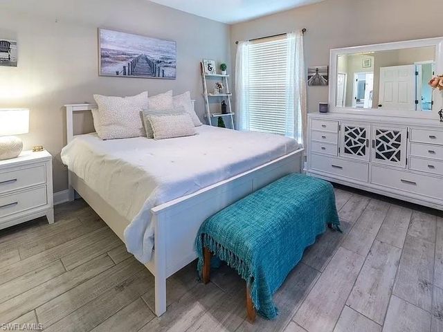 23084 Lone Oak DR, Estero, FL 33928