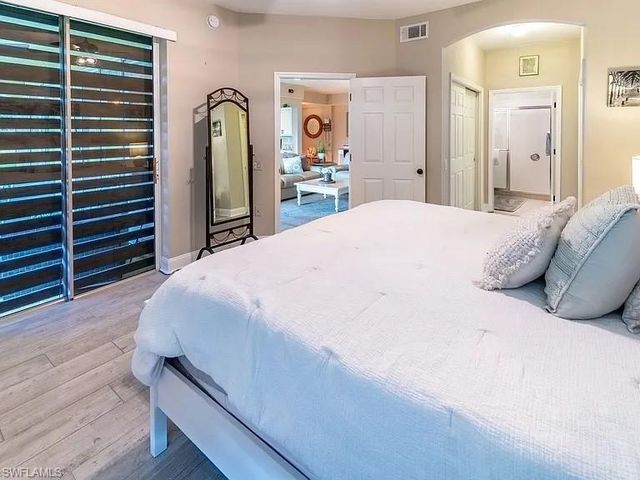 23084 Lone Oak DR, Estero, FL 33928