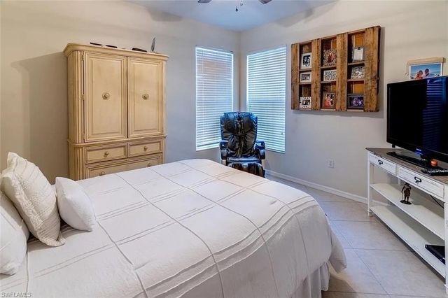 23084 Lone Oak DR, Estero, FL 33928