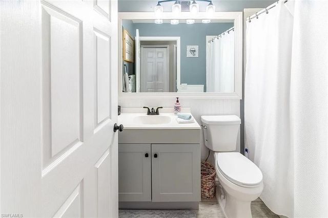 23084 Lone Oak DR, Estero, FL 33928