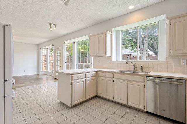 4709 Portrait Lane, Plano, TX 75024