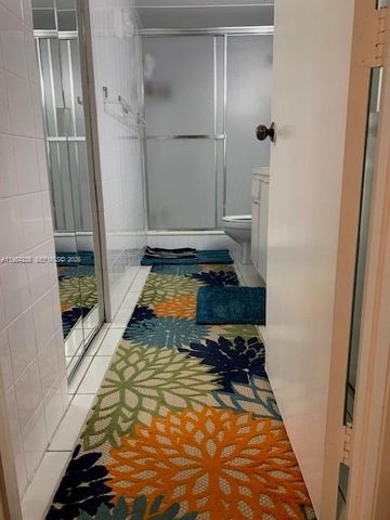 5550 NW 44th Street 404B, Lauderhill, FL 33319