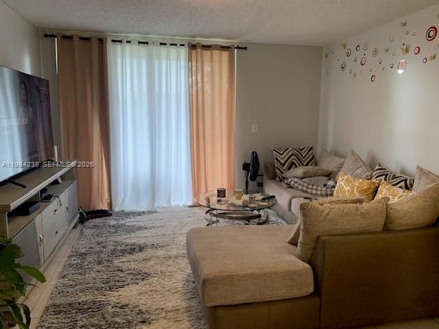 5550 NW 44th Street 404B, Lauderhill, FL 33319