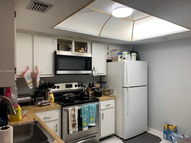 5550 NW 44th Street 404B, Lauderhill, FL 33319