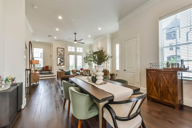 9450 London Bridge Station, Houston, TX 77045