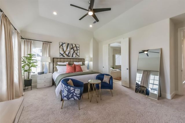 9450 London Bridge Station, Houston, TX 77045