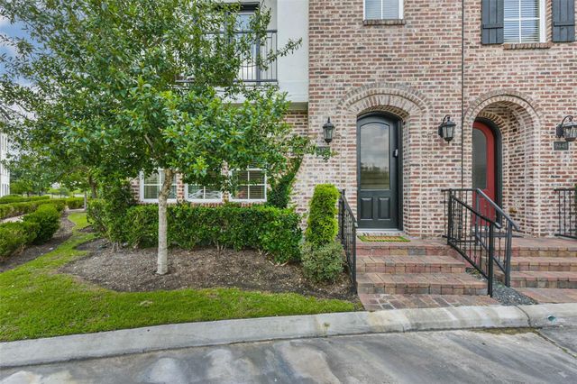 9450 London Bridge Station, Houston, TX 77045