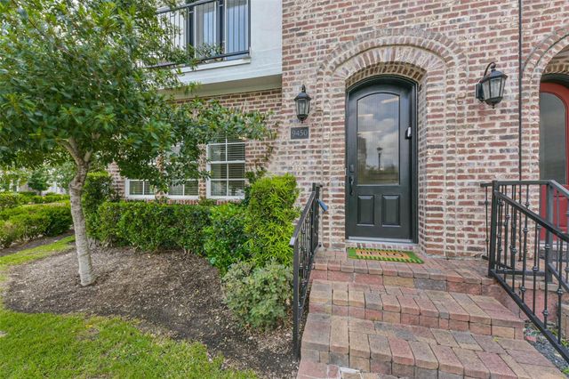9450 London Bridge Station, Houston, TX 77045