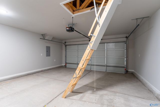 136 Ocean Springs Avenue, Toney, AL 35773