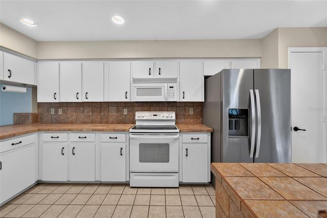 5309 ST LUCIA DRIVE, Lakeland, FL 33812