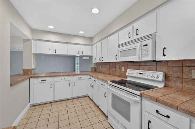 5309 ST LUCIA DRIVE, Lakeland, FL 33812