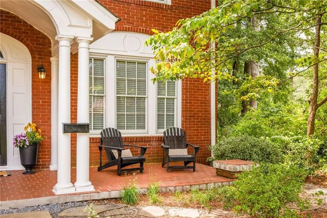 21 S Avondale Road, Avondale Estates, GA 30002