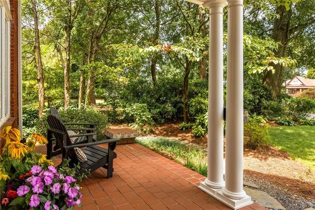 21 S Avondale Road, Avondale Estates, GA 30002