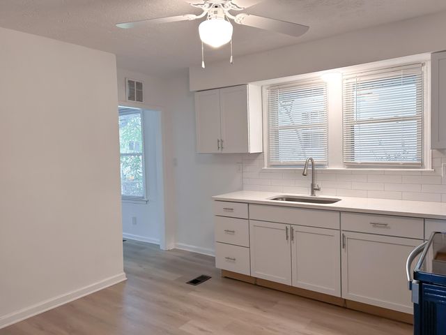 436 Price Road, Lexington, KY 40508