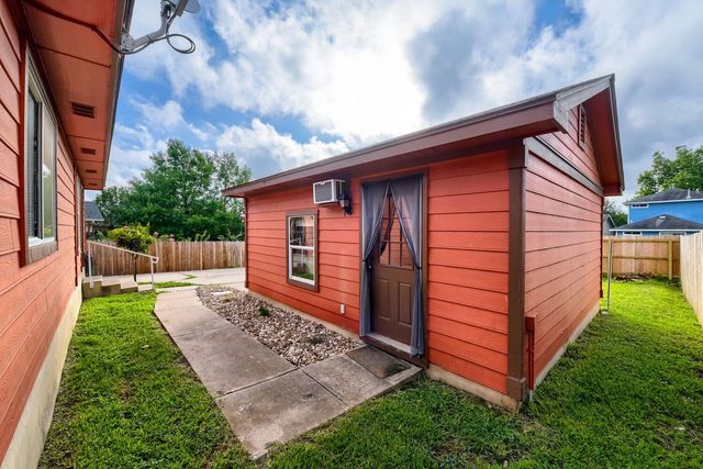 11401 Briarcreek LOOP, Manor, TX 78653