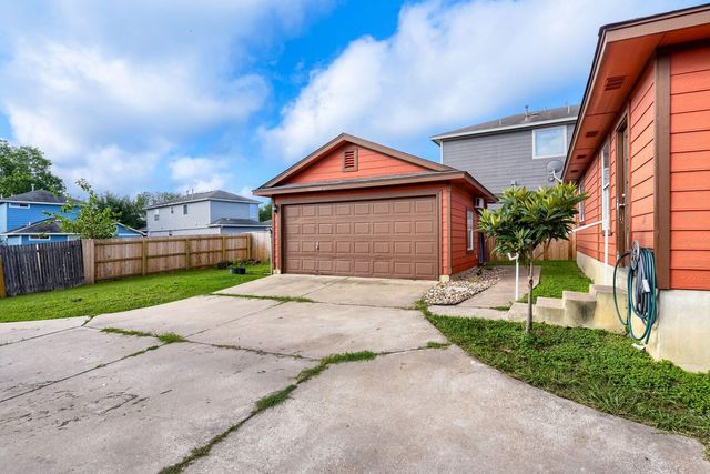 11401 Briarcreek LOOP, Manor, TX 78653