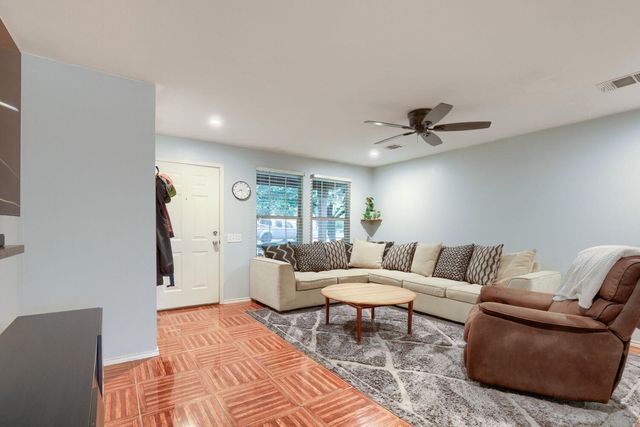11401 Briarcreek LOOP, Manor, TX 78653