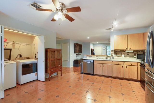 11401 Briarcreek LOOP, Manor, TX 78653