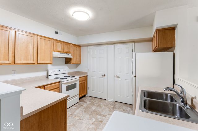 3082 Wildcat Lane, Indianapolis, IN 46203