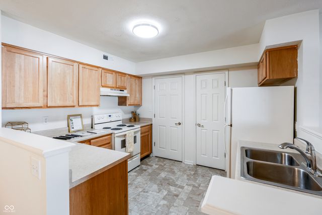 3082 Wildcat Lane, Indianapolis, IN 46203