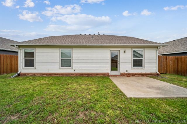 11084 N 116th Avenue E, Owasso, OK 74055