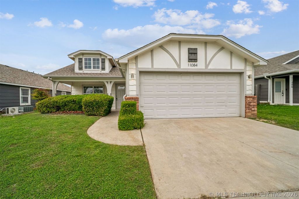 11084 N 116th Avenue E, Owasso, OK 74055